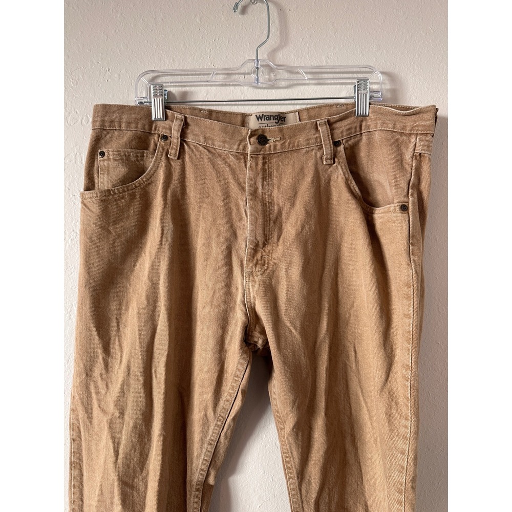 Wrangler Authentics Men Straight Leg Jeans 38x28 Tan 100% Cotton High Rise Denim - Picture 2 of 8